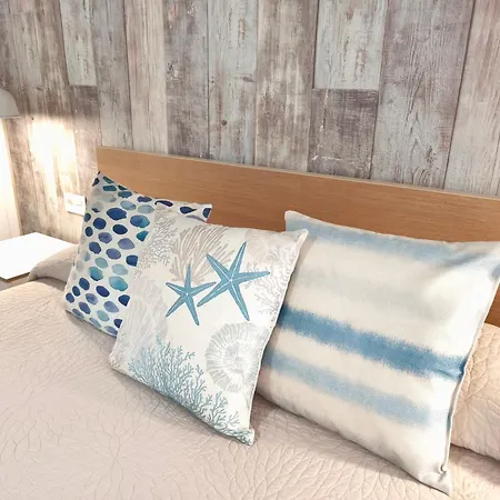 Romana Playa, Junto Al Mar, Completamente Reformado Appartamento Marbella